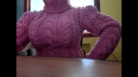 whitesweater online show from 09-19-25, 06:15