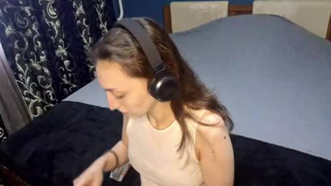 Cindy online show from 04-27-26, 04:16