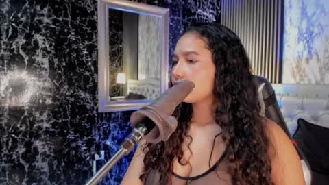 Snapshot of whitneybrown_ chatting on 09-14-25, 10:09 Whitney online show from 09-14-25, 10:09