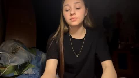 Vicky online show from 03-21-26, 10:02