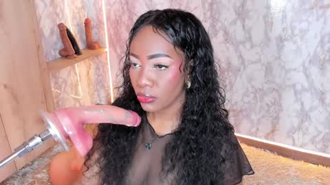 Snapshot of whitneyyfox chatting on 02-01-25, 04:14 whitneyyfox online show from 02-01-25, 04:14