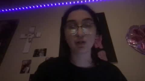 whoami1896 online show from 10-24-25, 09:33