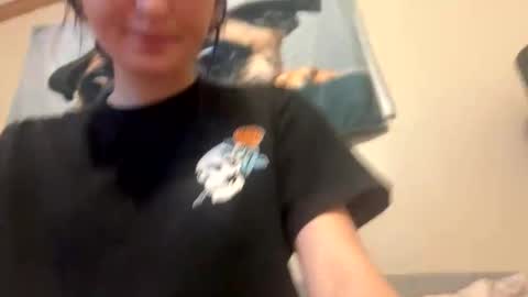 whoami1896 online show from 04-27-26, 09:02