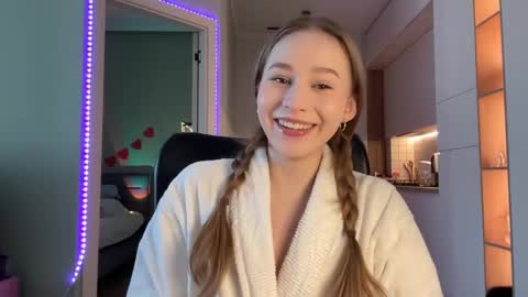 Alisa online show from 12-15-24, 06:29