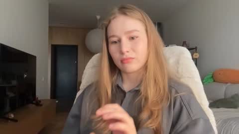 Alisa online show from 09-10-25, 07:19