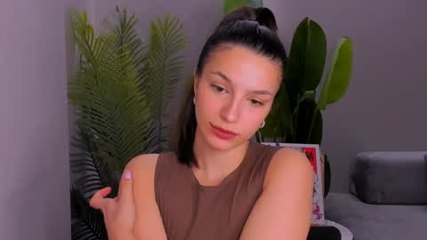 whoislulu online show from 12-03-24, 05:45