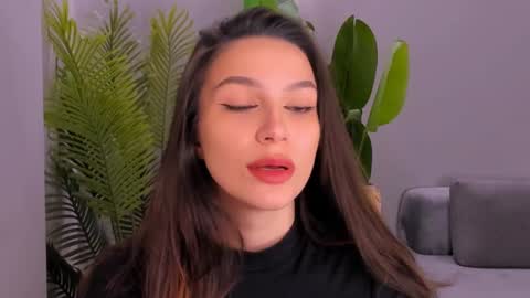 whoislulu online show from 01-14-25, 10:34