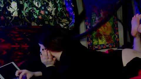 Snapshot of whoisnoxx chatting on 12-04-25, 12:36 whoisnoxx online show from 12-04-25, 12:36