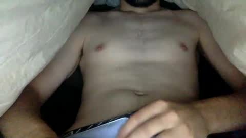 Snapshot of wholesomebull00 chatting on 10-28-25, 03:21 wholesomebull00 online show from 10-28-25, 03:21