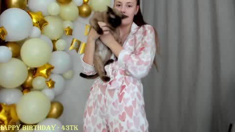 Veronica online show from 01-20-25, 11:54