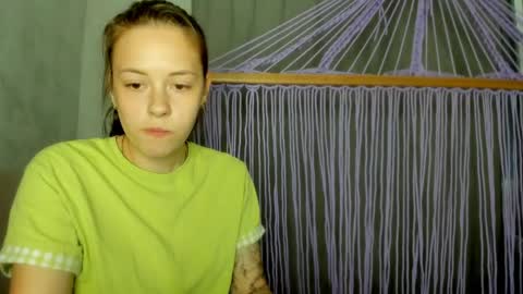 Veronica online show from 05-18-26, 06:36