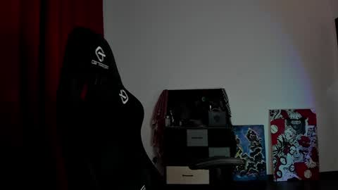 Snapshot of why_you_so_serious chatting on 12-03-24, 08:28 VI online show from 12-03-24, 08:28