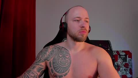 Snapshot of why_you_so_serious chatting on 01-22-25, 05:38 VI online show from 01-22-25, 05:38