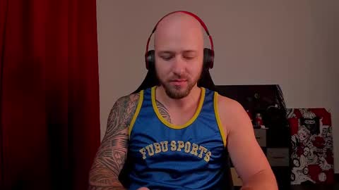 Snapshot of why_you_so_serious chatting on 03-10-25, 04:46 VI online show from 03-10-25, 04:46