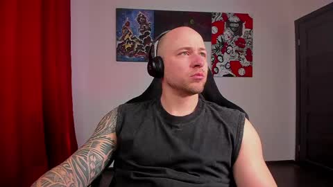 VI online show from 04-22-26, 03:57