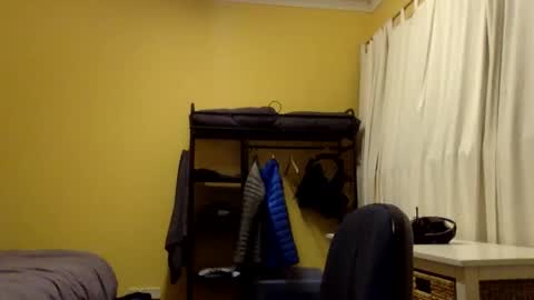 whynotfly1 online show from 09-15-25, 09:20