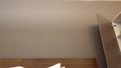 whynotfly1 online show from 10-22-25, 10:59