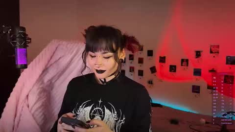 Snapshot of whysosweet chatting on 01-18-26, 03:10 iggy iggz online show from 01-18-26, 03:10