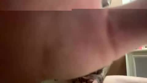 Snapshot of whyteboi8989 chatting on 10-15-25, 01:17 whyteboi8989 online show from 10-15-25, 01:17