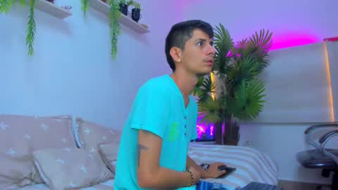 JAISON online show from 10-26-25, 01:06