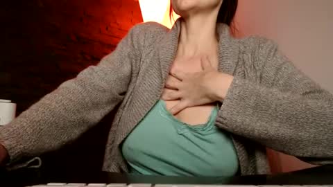 Snapshot of wickedtease chatting on 12-03-24, 10:07 Ms Sultry online show from 12-03-24, 10:07