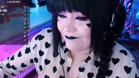 Laura  online show from 02-20-25, 06:39