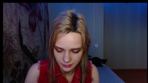 Victoria online show from 09-28-25, 04:51