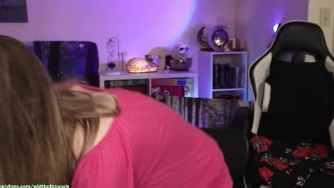 Gretchen  Jimmy online show from 02-13-26, 06:20