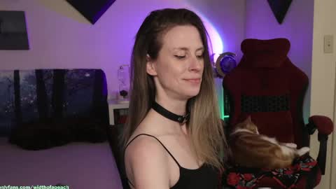Snapshot of widthofapeach chatting on 05-18-26, 05:24 Gretchen Jimmy online show from 05-18-26, 05:24