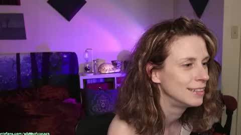 Gretchen  Jimmy online show from 07-10-26, 05:23