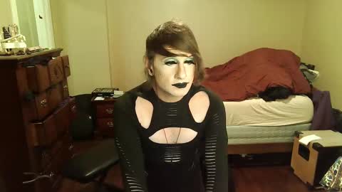 Countess of Hotdogs online show from 03-10-25, 02:17