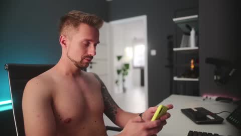 NiceeeCock online show from 01-14-25, 09:45