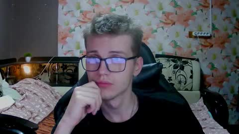 wiiinkyyy online show from 10-27-25, 03:49