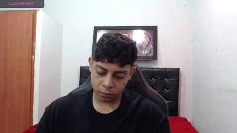 wiilliam online show from 03-03-25, 02:04