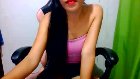 Snapshot of wild_doll69 chatting on 03-01-25, 01:18 wild_doll69 online show from 03-01-25, 01:18