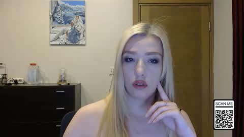 Alina online show from 10-13-25, 01:33