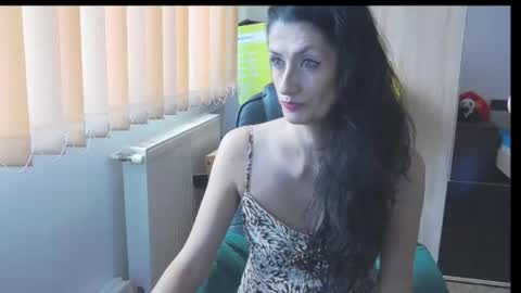 Bea online show from 11-15-25, 10:01