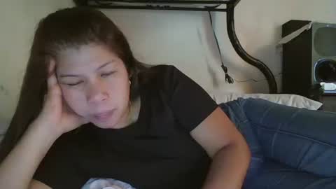 WildChick online show from 02-26-25, 06:15