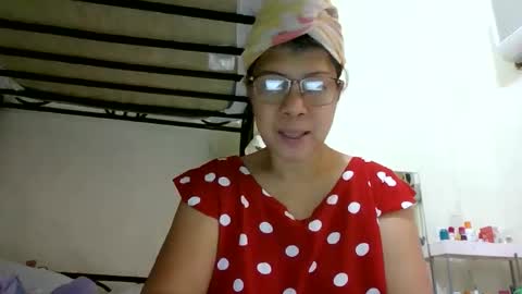 Snapshot of wildbrownchick69 chatting on 05-12-26, 08:00 WildChick online show from 05-12-26, 08:00