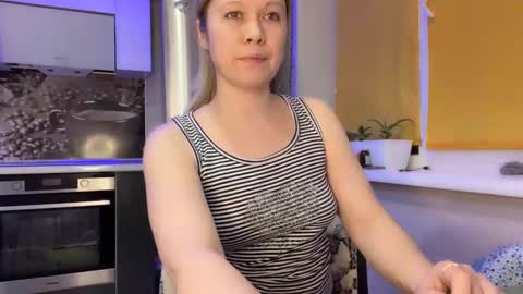 Olivia online show from 01-10-25, 10:17