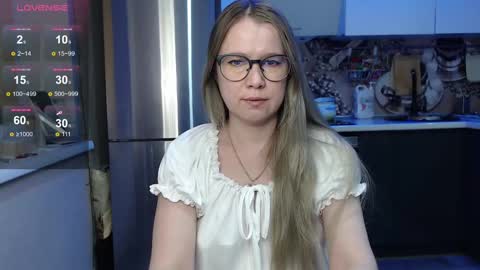 Olivia online show from 02-09-25, 08:33