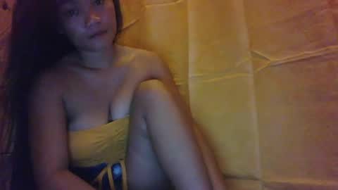 wildchilly_pearl19 online show from 04-28-26, 07:52