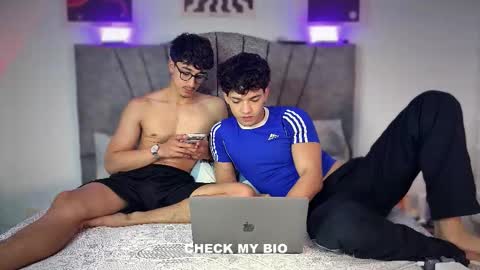 Snapshot of wilddesiree_ chatting on 02-13-26, 03:35 WildDesire online show from 02-13-26, 03:35