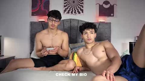 Snapshot of wilddesiree_ chatting on 02-22-26, 05:08 WildDesire online show from 02-22-26, 05:08