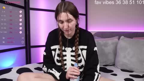 .. alice .. online show from 03-20-26, 02:22