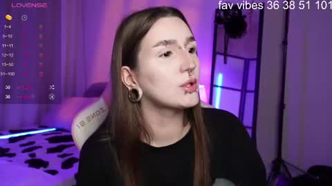 Snapshot of wilder_weinn chatting on 06-11-26, 03:04 .. alice .. online show from 06-11-26, 03:04