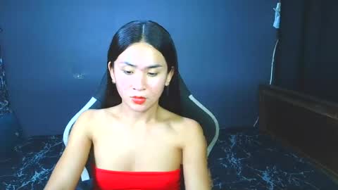 wildhot_francine4uxxx online show from 07-28-26, 03:21