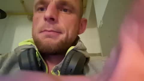 Snapshot of wildmike93 chatting on 10-02-25, 10:50 wildmike93 online show from 10-02-25, 10:50