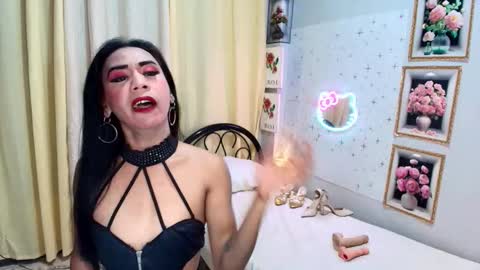 Snapshot of wildnika chatting on 10-05-25, 01:20 wildnika online show from 10-05-25, 01:20