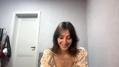 wildpeachh online show from 10-14-25, 07:58